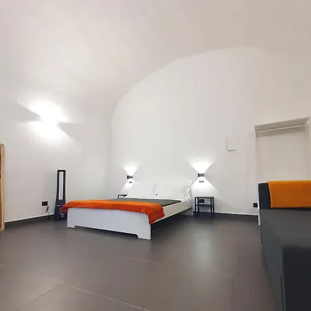 Lägenhet La Casa Dell'artista Nel Centro Storico -