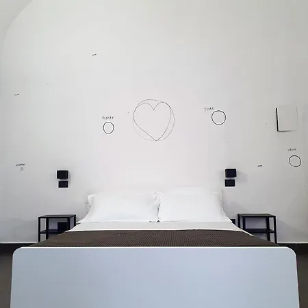 La Casa Dell'artista Nel Centro Storico - *