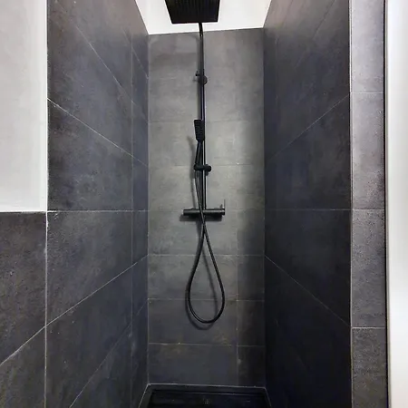 La Casa Dell'artista Nel Centro Storico - *